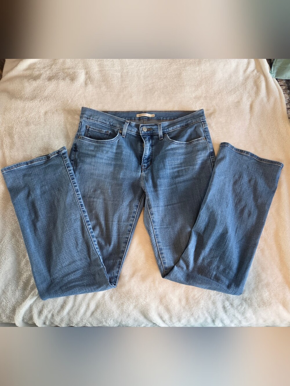 Levi's Women's Blue Denim Jeans